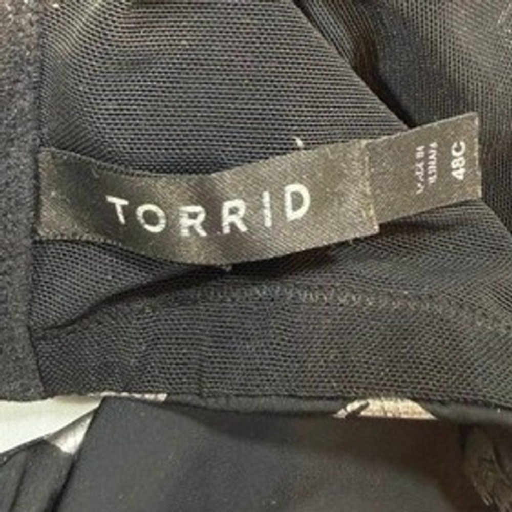 Torrid Womens Bra Black Metallic Silver Skull wire free lightly lined 48C - Picture 5 of 5